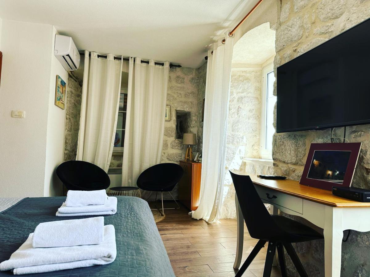 Villaoldmariner Prčanj Kültér fotó